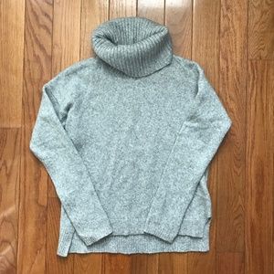 GAP Grey Turtleneck Sweater (S)